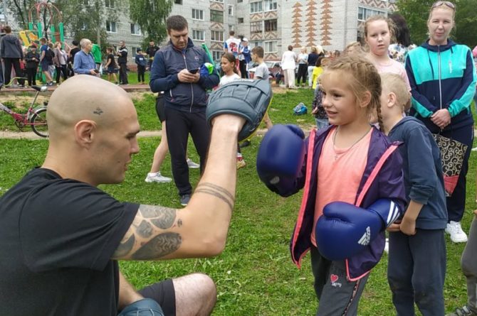 В Соликамском округе реализуется уникальный проект «Спорт во дворы»