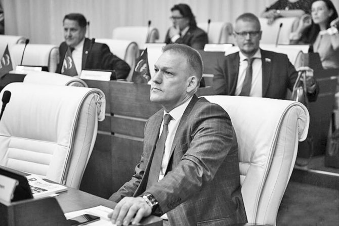 «Мы рассмотрели ряд инициатив, которые касаются социальной поддержки, экономических льгот, образования и бюджетной политики»