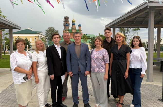 Полчаса на брифинг с губернатором